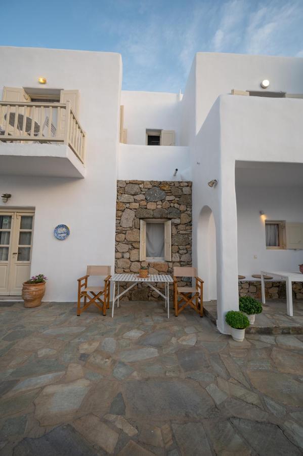 Twins-Trisa Apartments Ornos  Exterior photo